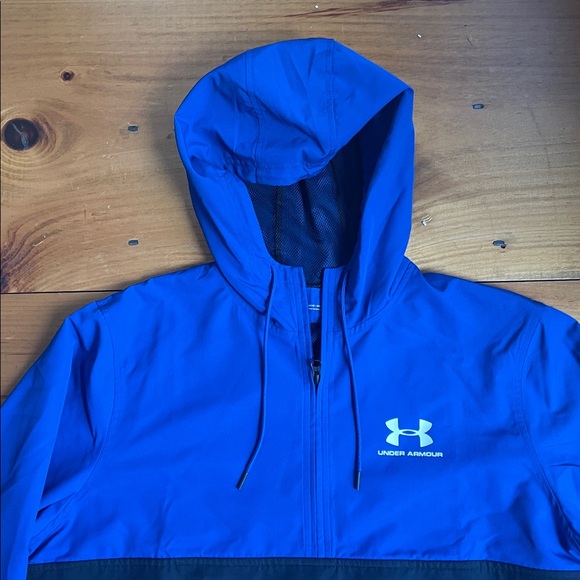 Under Armour Royal Blue and Black Pullover - Picture 2 of 9